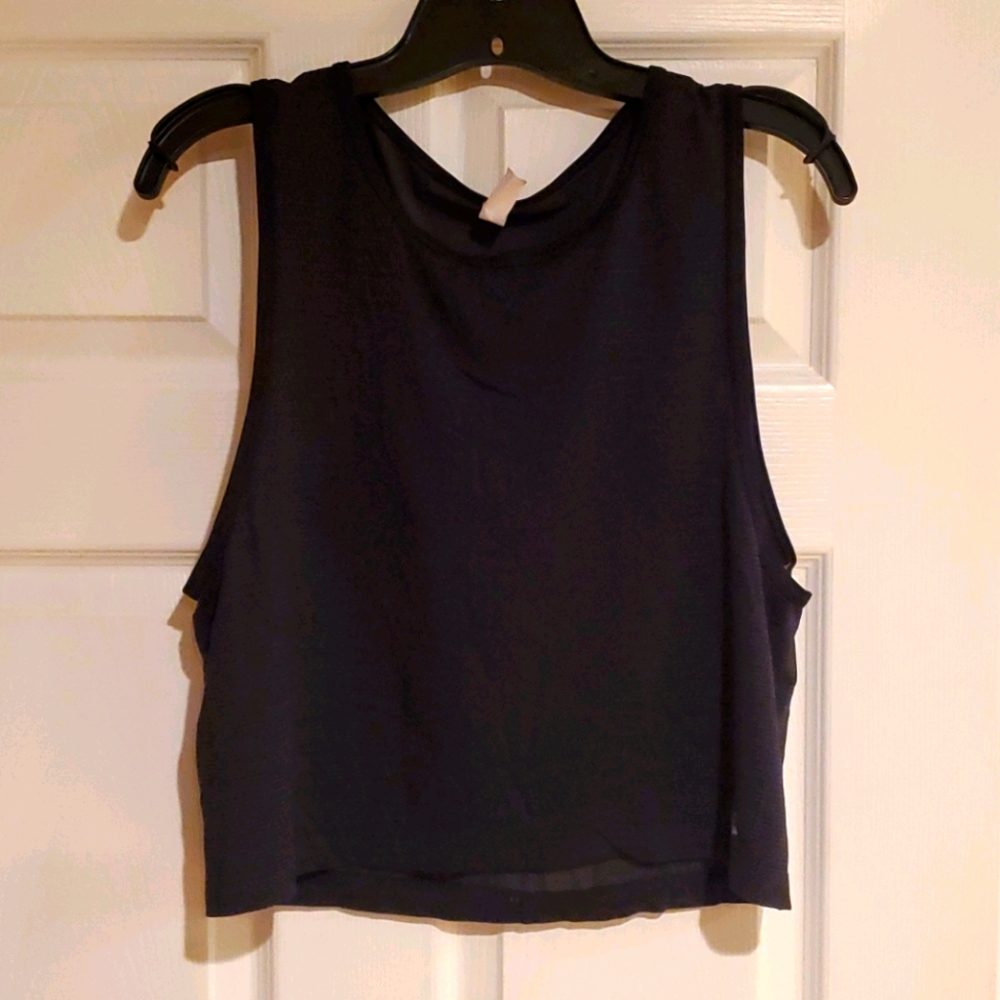 Under armor crop top